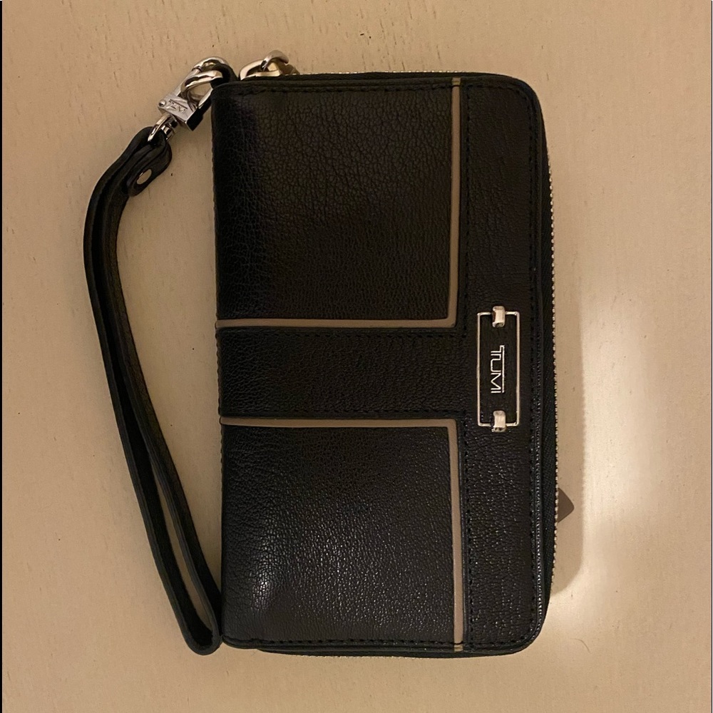 Tumi wristlet wallet